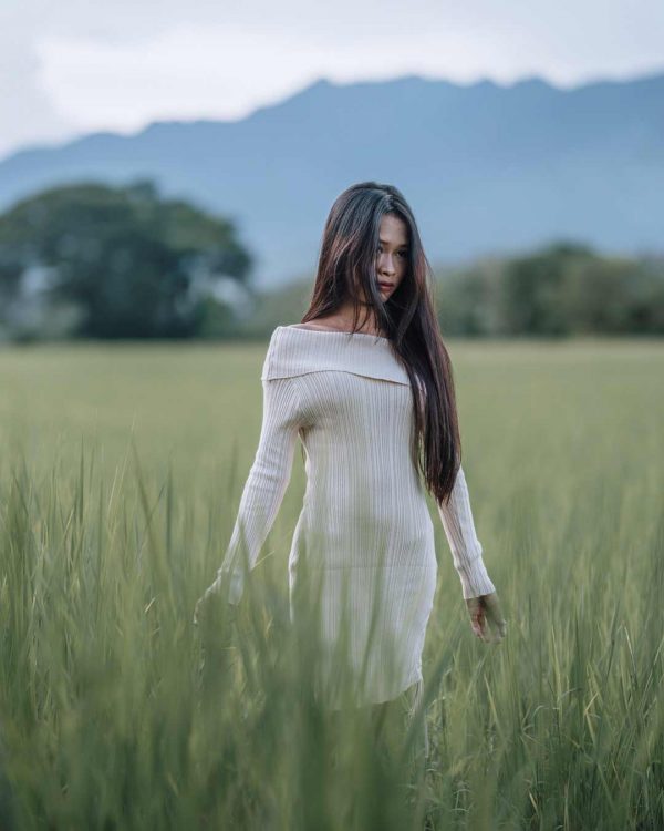 Luxury Thai-style Villa in Chiang Dao. Unobstructed views of Doi Luang & Ping River. A wooden sanctuary on healing land. Experience authentic luxury in Thailand.